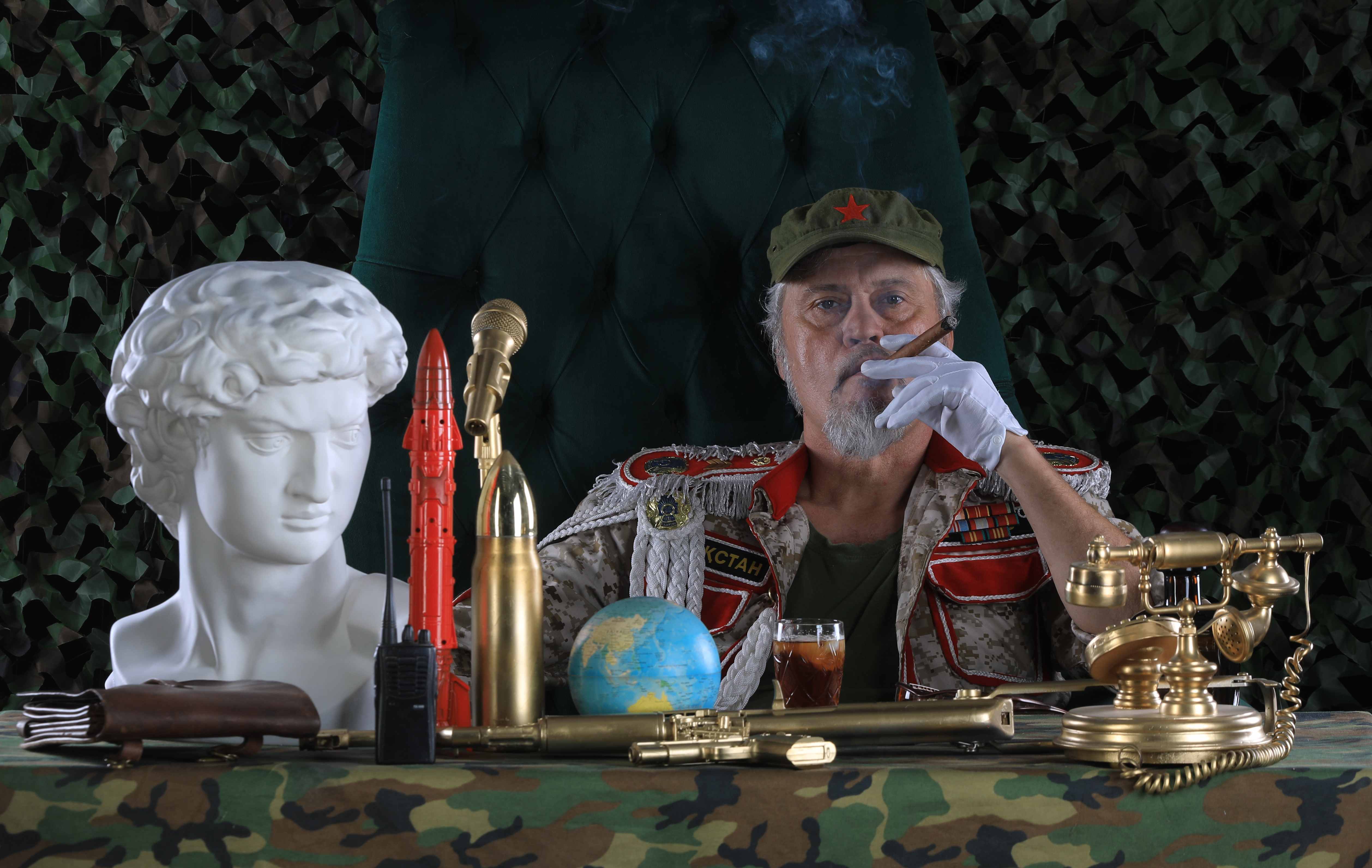 «Покорителям космоса»: Взгляд в будущее